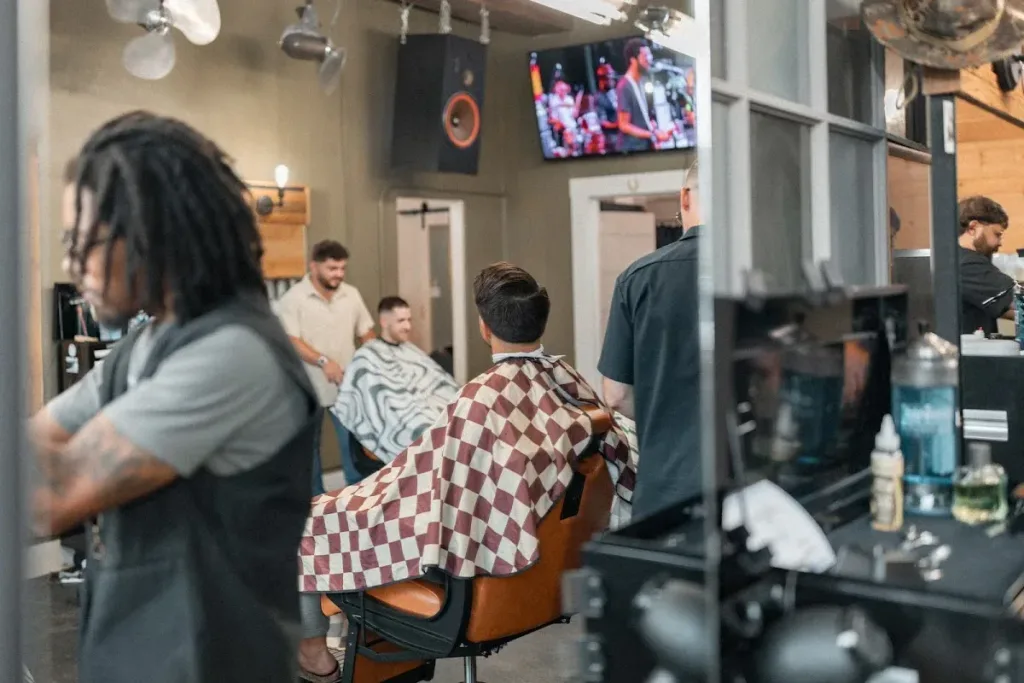 Gavin Bolin Hair & Style ( Barbershop ) — Barber shop in Springfield